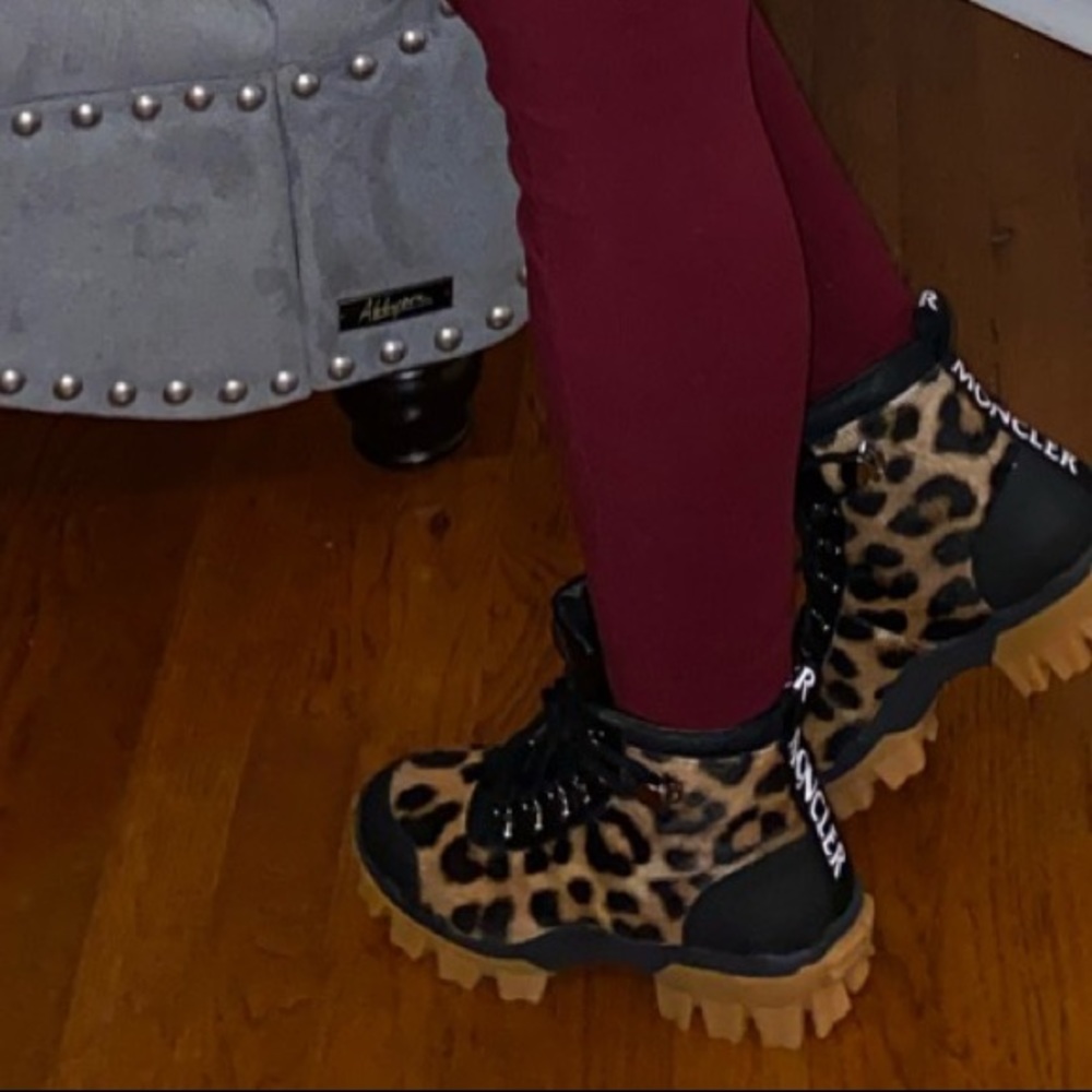 Rare Moncler Boots - Picture 8 of 10
